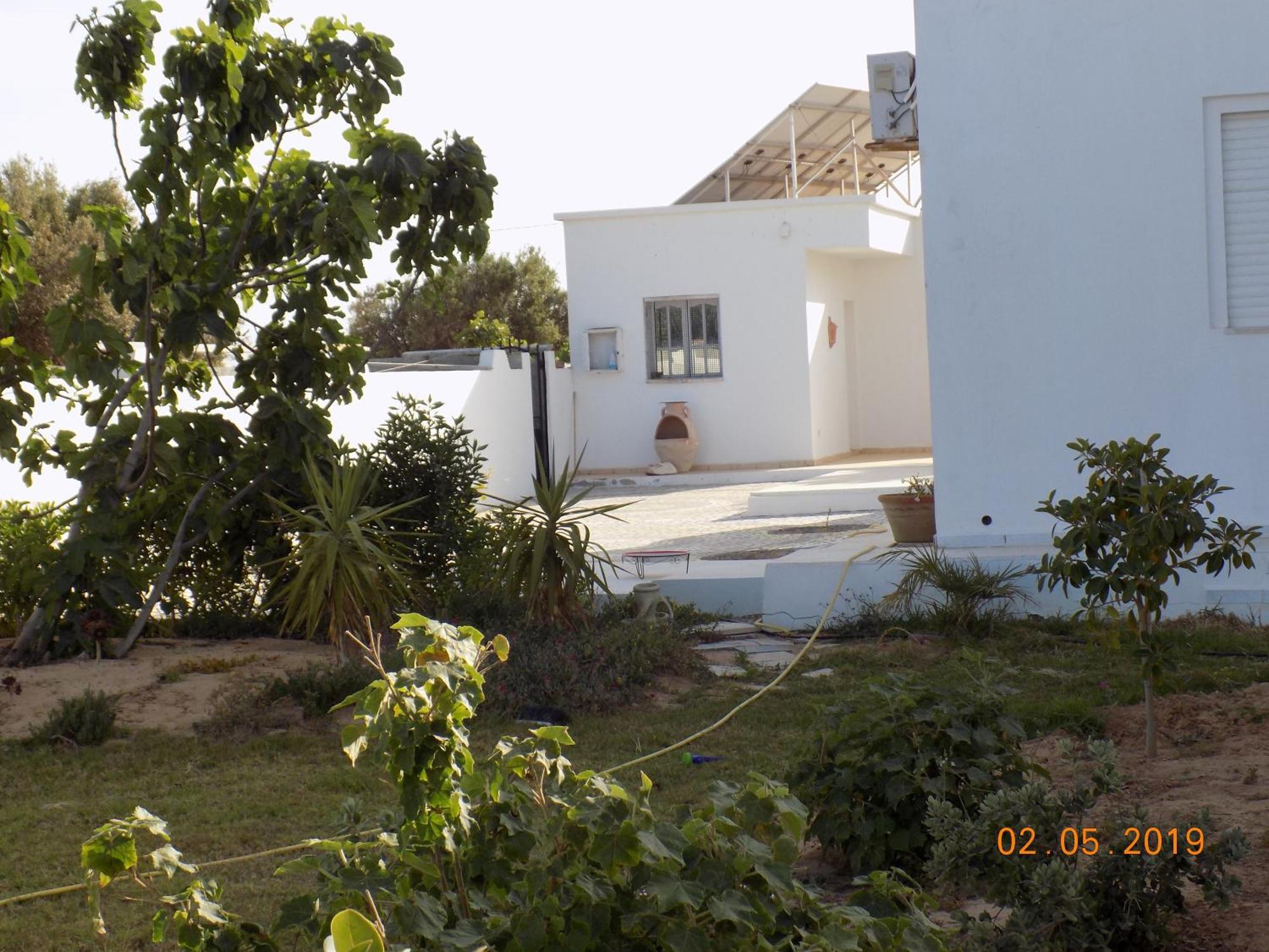 Dar Mamina Bed & Breakfast Sidi ash Shammakh Bagian luar foto