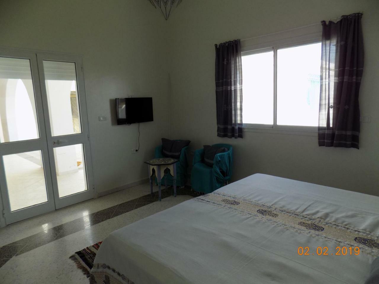 Dar Mamina Bed & Breakfast Sidi ash Shammakh Bagian luar foto
