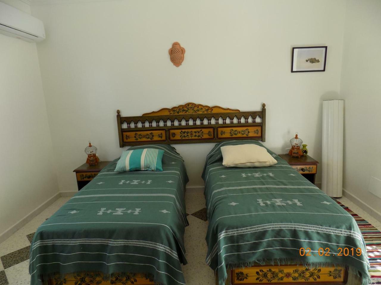 Dar Mamina Bed & Breakfast Sidi ash Shammakh Bagian luar foto