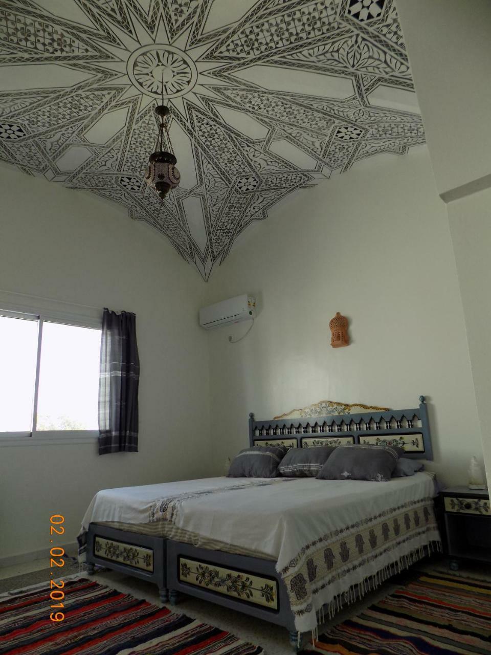Dar Mamina Bed & Breakfast Sidi ash Shammakh Bagian luar foto