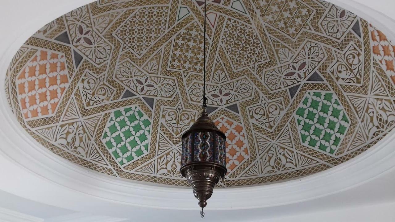 Dar Mamina Bed & Breakfast Sidi ash Shammakh Bagian luar foto