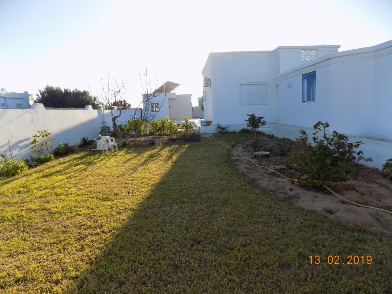 Dar Mamina Bed & Breakfast Sidi ash Shammakh Bagian luar foto