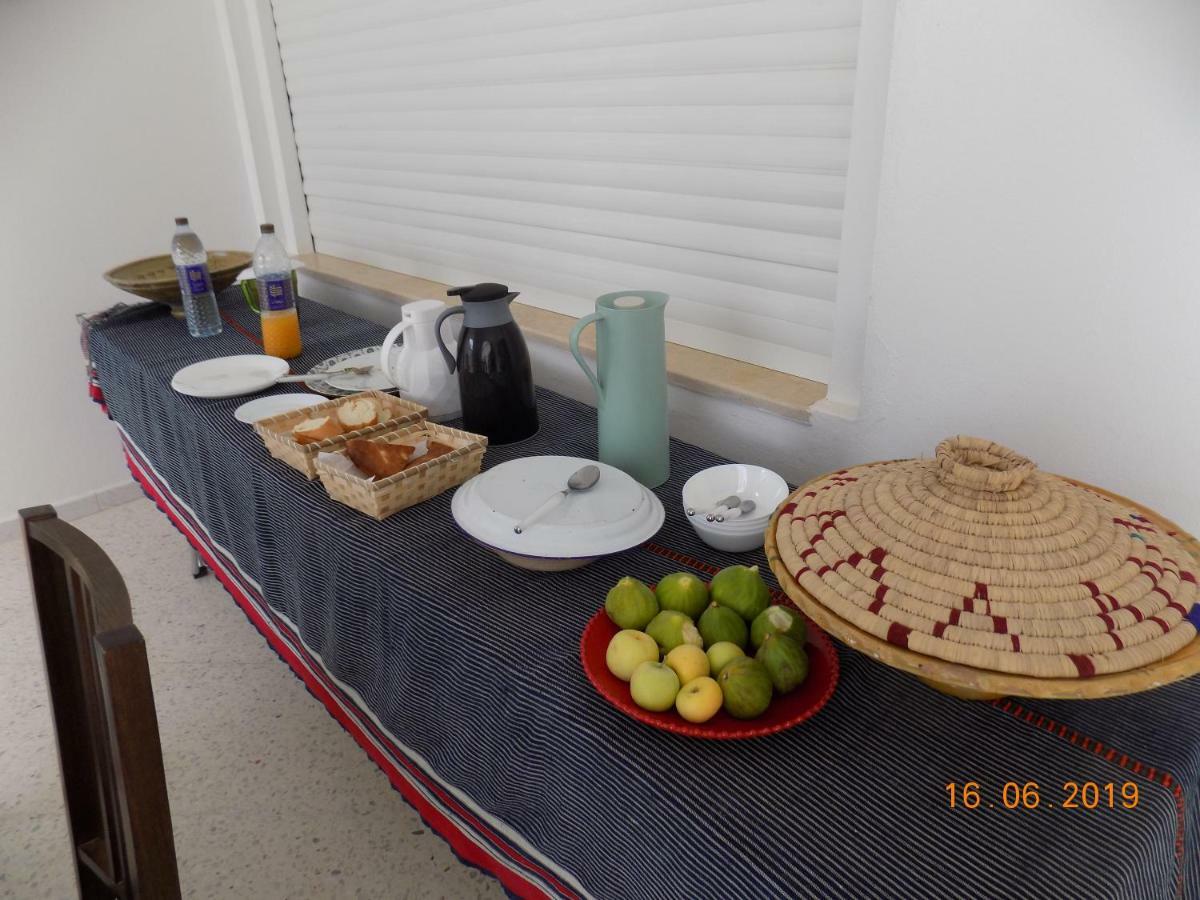 Dar Mamina Bed & Breakfast Sidi ash Shammakh Bagian luar foto