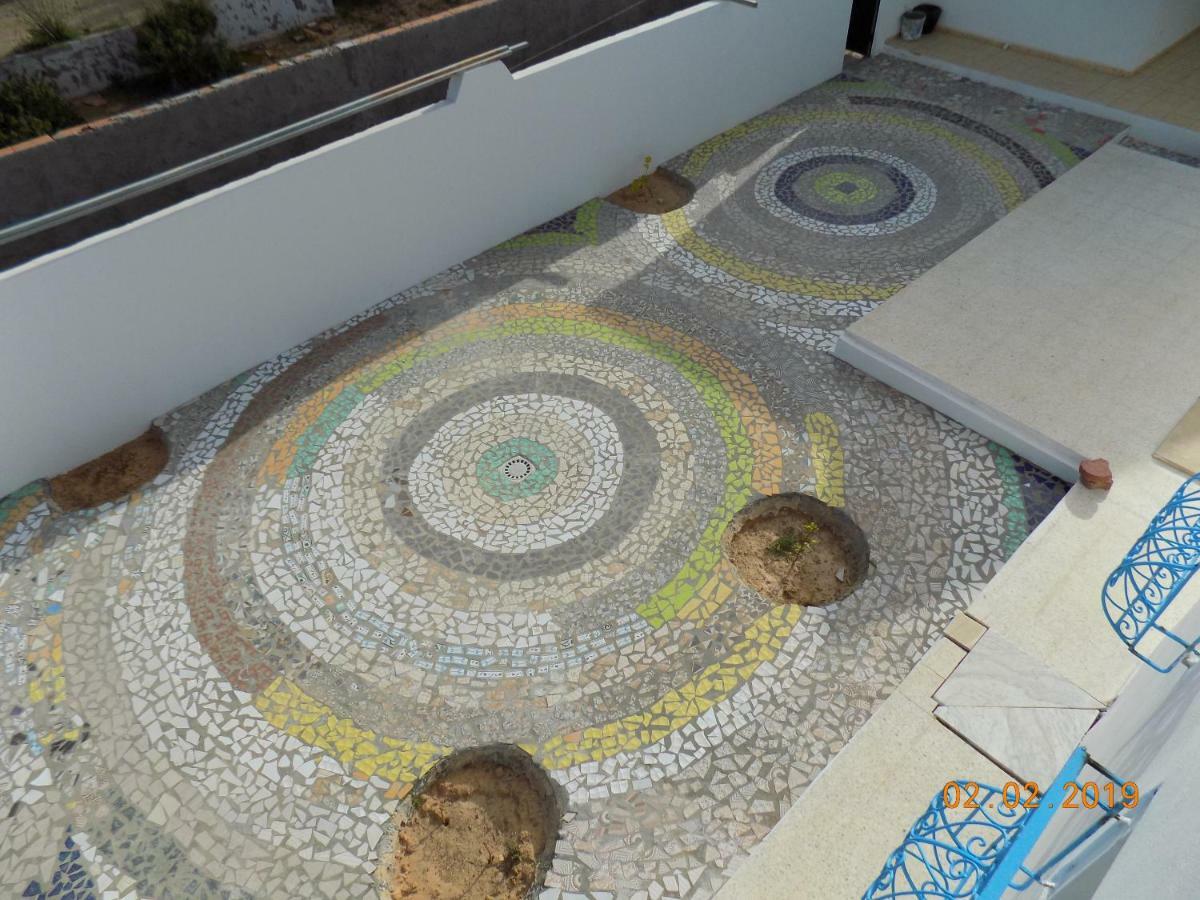 Dar Mamina Bed & Breakfast Sidi ash Shammakh Bagian luar foto